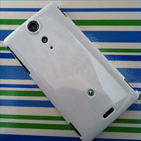 Xperia GX SO-04D n[hP[X